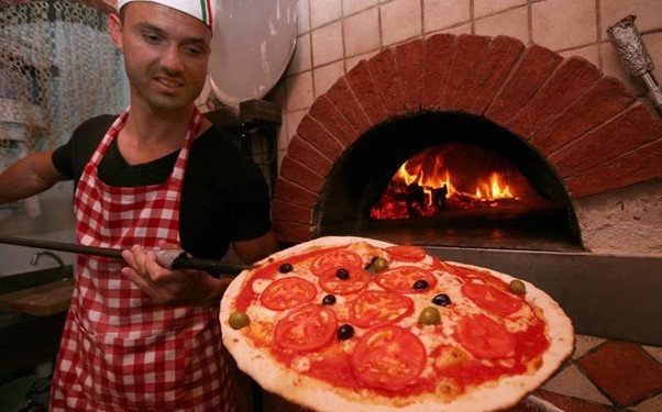 Top 10 Best Pizzas in Dubai
