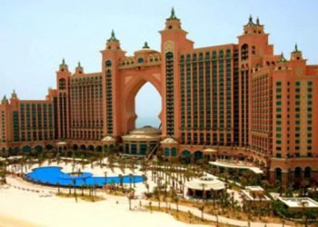 Top-10-best-places-to-visit-in-Dubai