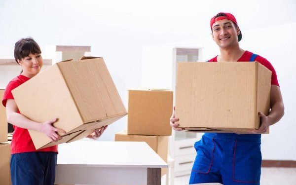 Top 10 best movers in dubai