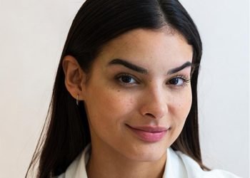 Natural Looking Brows: Microblading in Dubai